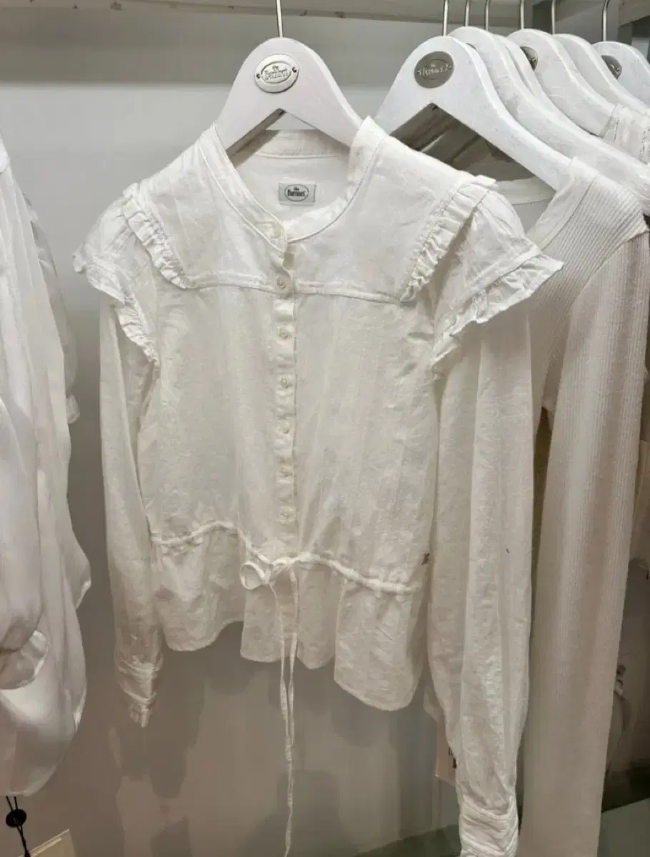 the barnnet♡ Margaret Frill Blouse Margaret Frill Blouse - The Barnnet